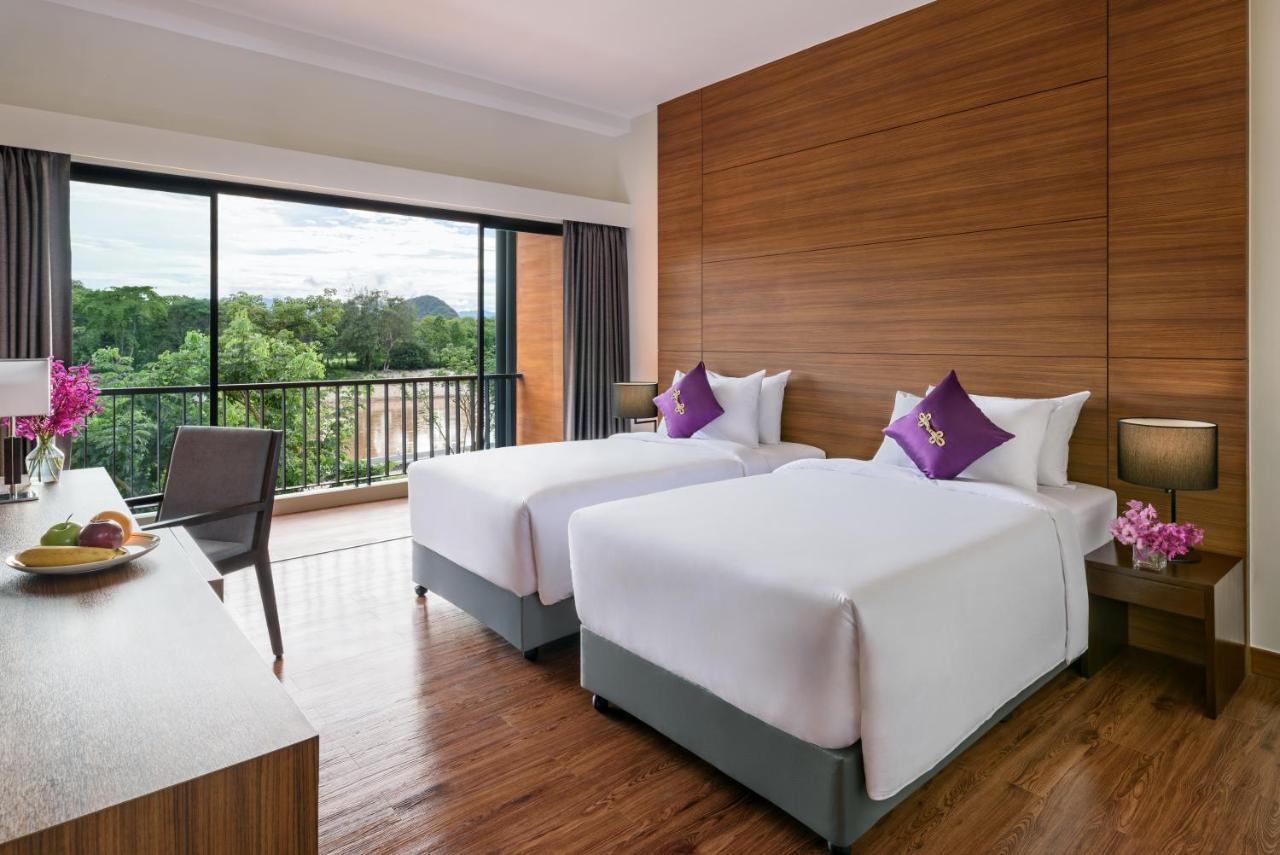 ไชยนารายณ์ ริเวอร์ไซด์ Hotel เชียงราย ภายนอก รูปภาพ