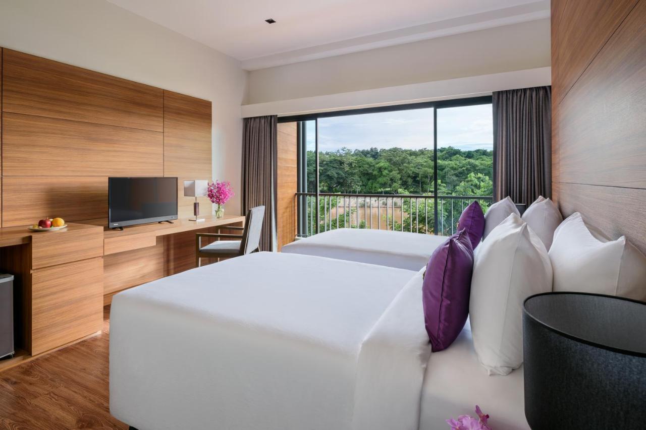 ไชยนารายณ์ ริเวอร์ไซด์ Hotel เชียงราย ภายนอก รูปภาพ